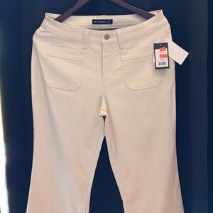 NEW 89th and Madison Size 28 Pants